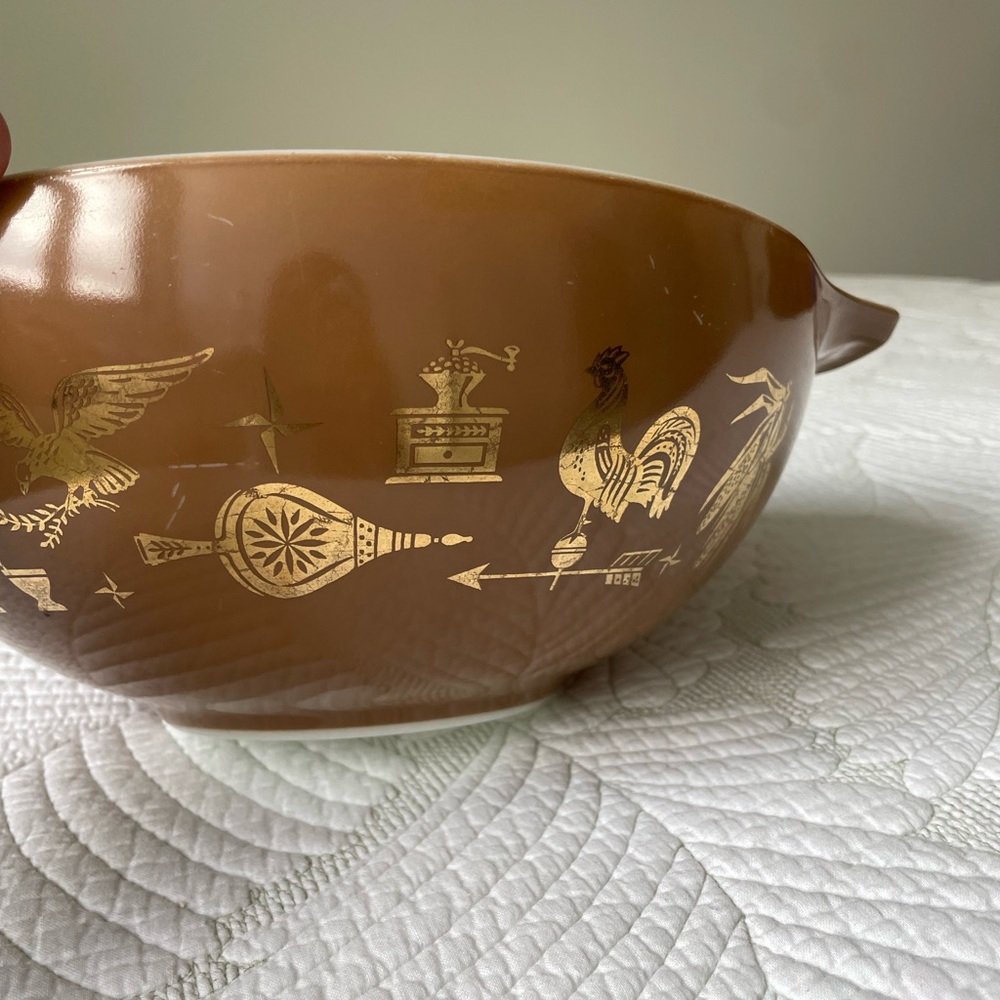 Pyrex 444 4 Qt  Cinderella Bowl - Picture 4 of 10